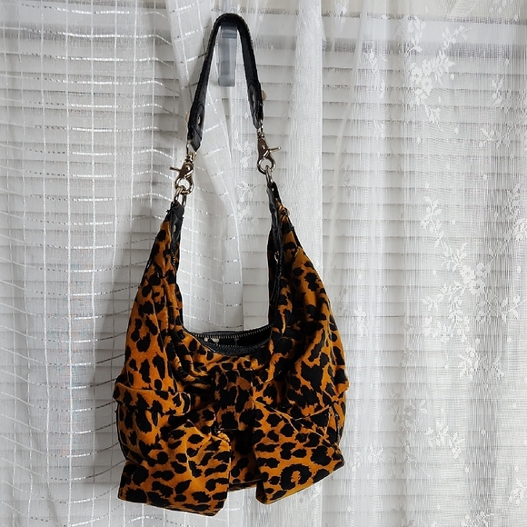 Betsey Johnson Handbags - Vintage Betsey Johnson Velvet Leopard Print Purse W/ Bow, Studs